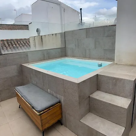 Komodo Gran Poder - Penthouse With Private Pool And Cozy Twin Bedroom Apartment *